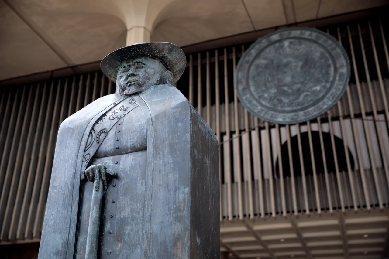 The Father Damien statue at the Hawaii State Capitol building in Honolulu, Hawaii.
Please attribute to Gage Skidmore if used elsewhere.