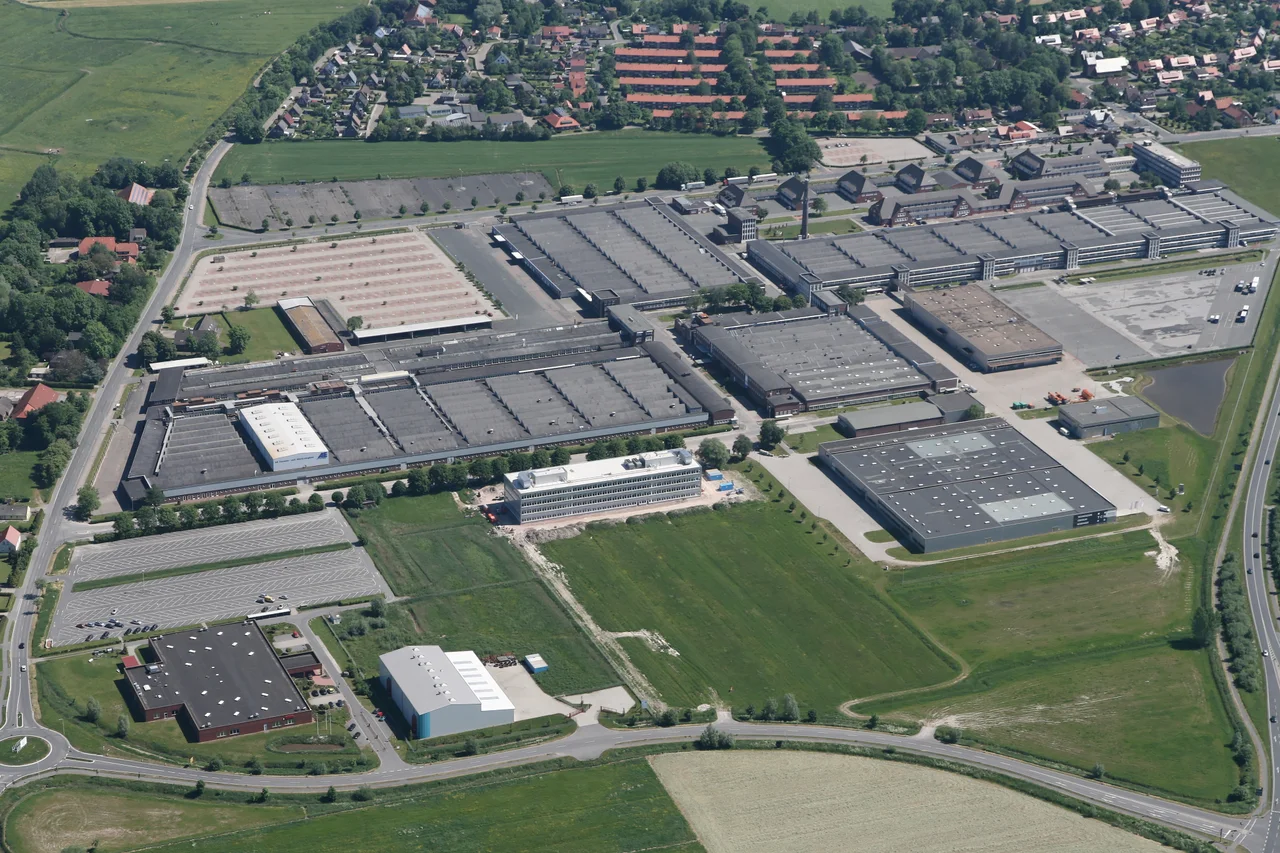 A aerial photograph of Roffhausen.
